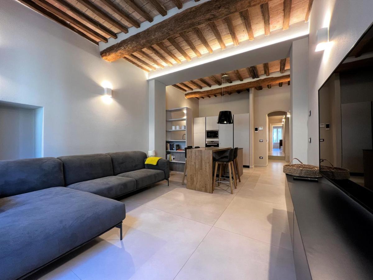 Appartamento Via Roma 41-dentro Le Mura *
