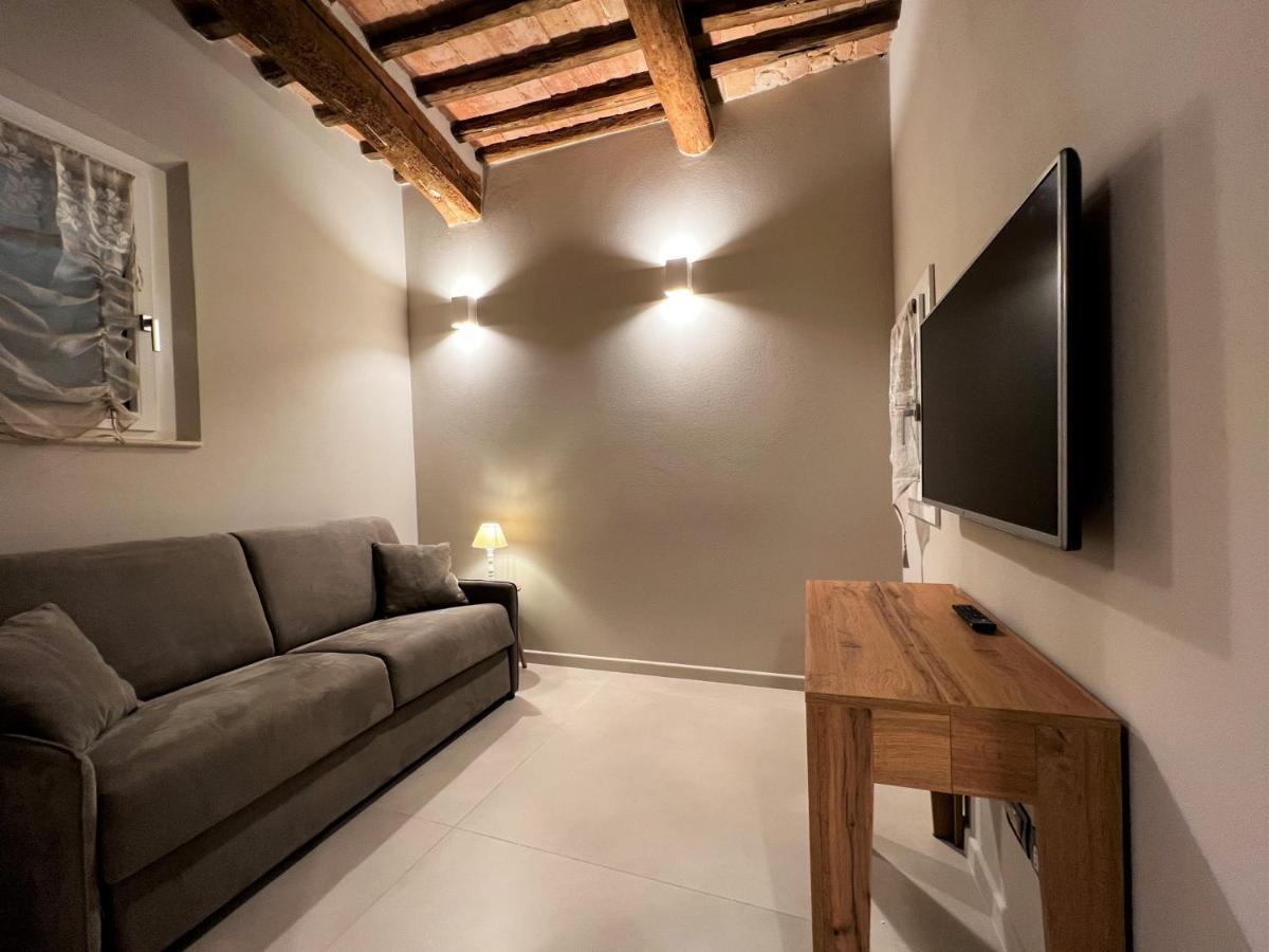 Appartamento Via Roma 41-dentro Le Mura *
